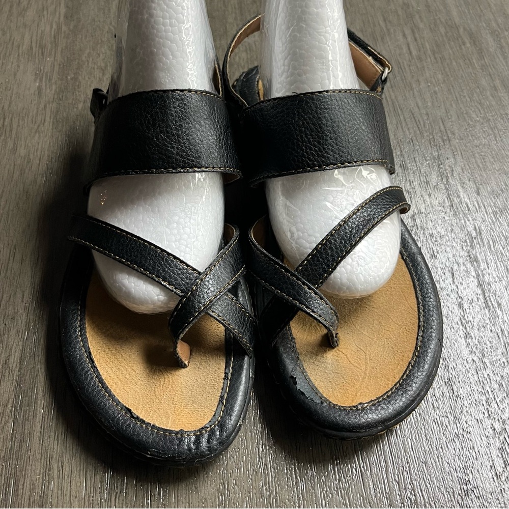 WOMEN'S BOC BLACK SANDALS
